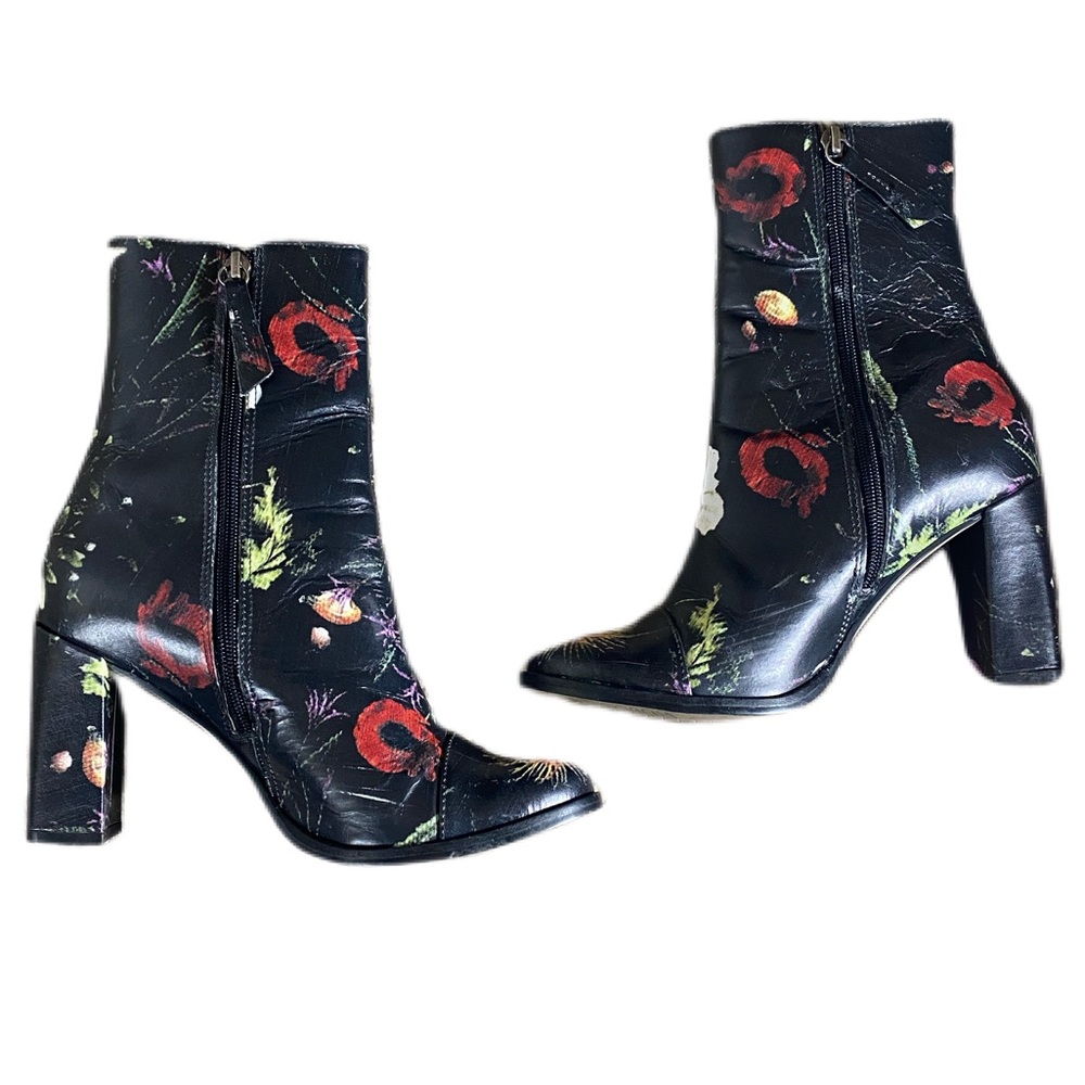 Anthropologie Matisse Graffiti Bootie - Picture 3 of 6